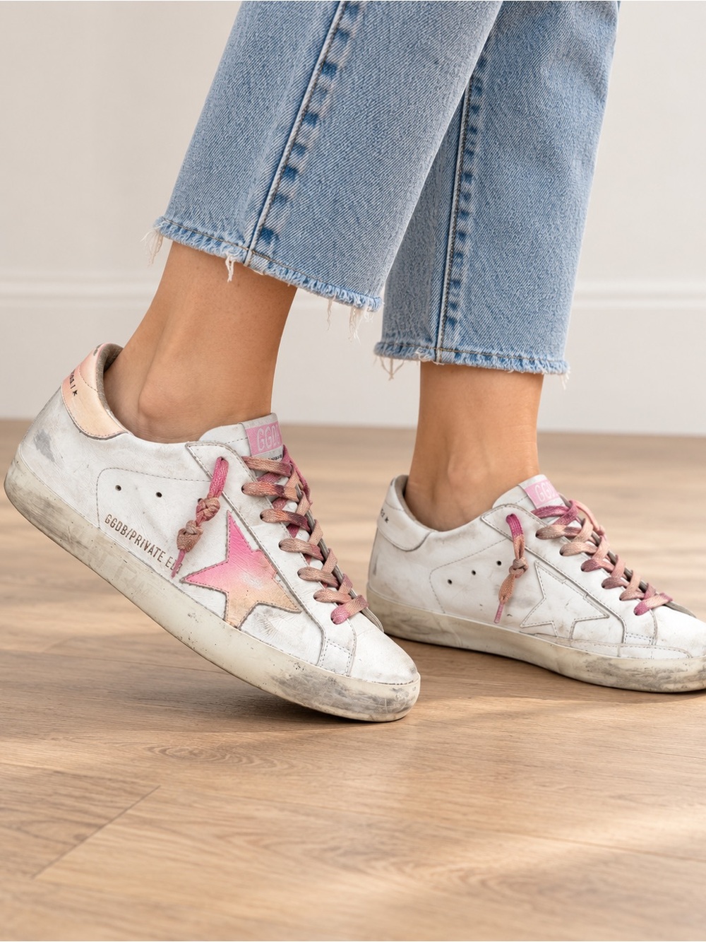 Golden Goose White Leather Sneakers with Pink Star and Laces